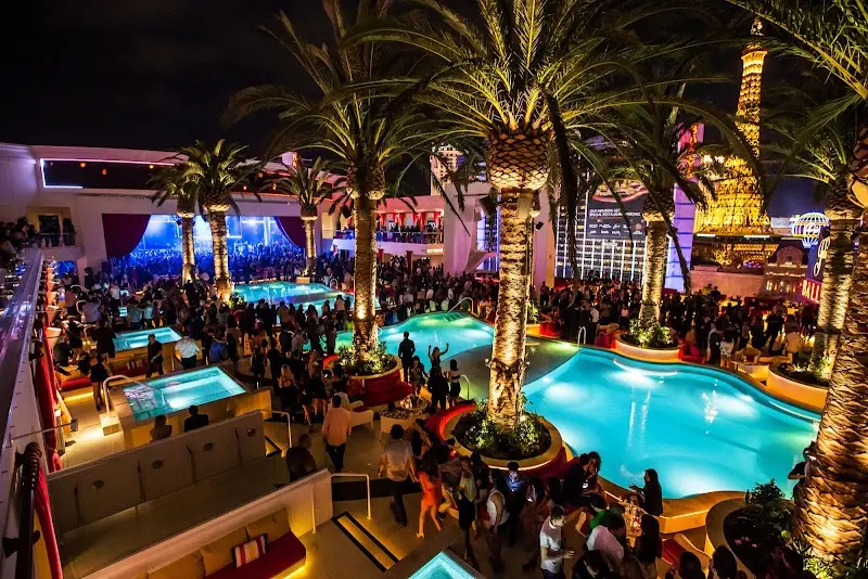 Drai's Beachclub and Nightclub happy hour in The Strip, Las Vegas