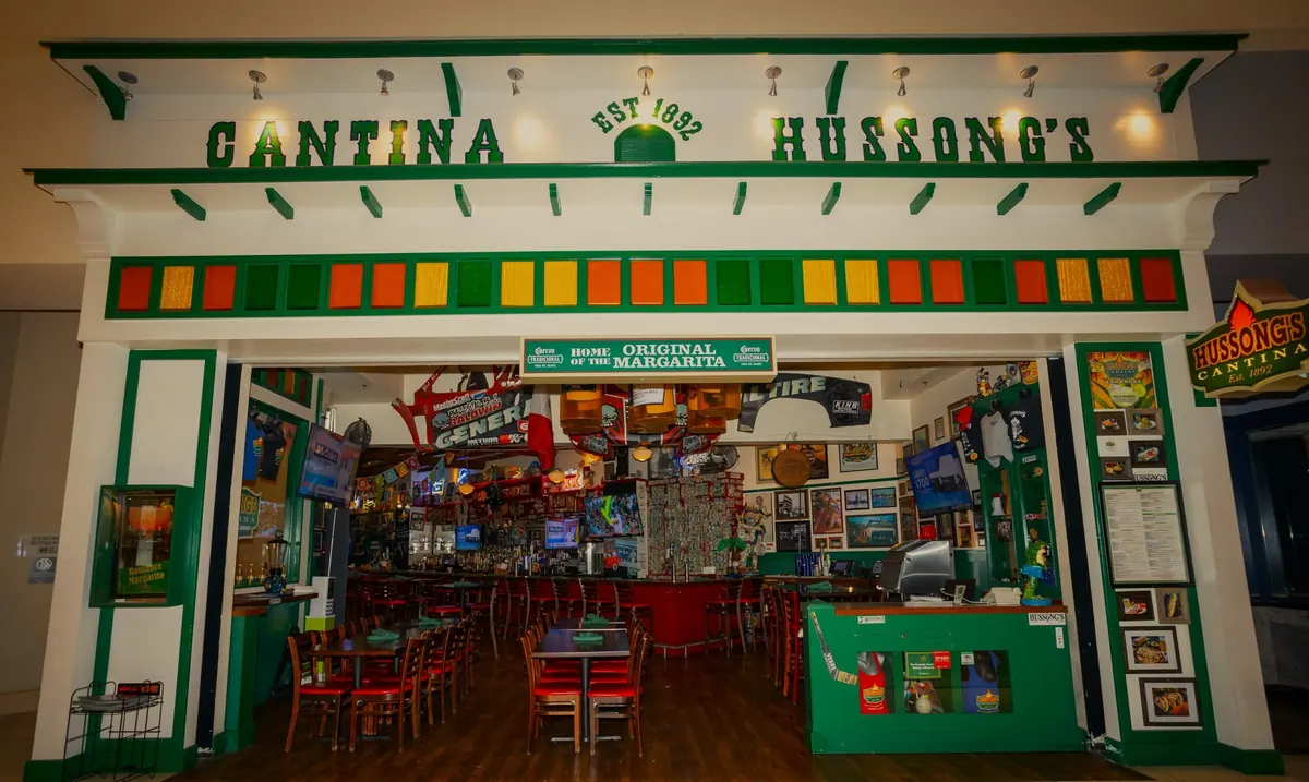 Hussong's Cantina Mandalay Bay happy hour in The Strip, Las Vegas