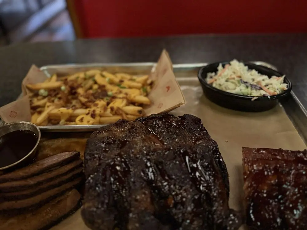 Lucille's Smokehouse BBQ