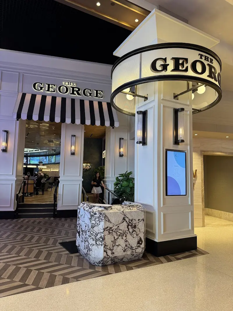 The George Lounge